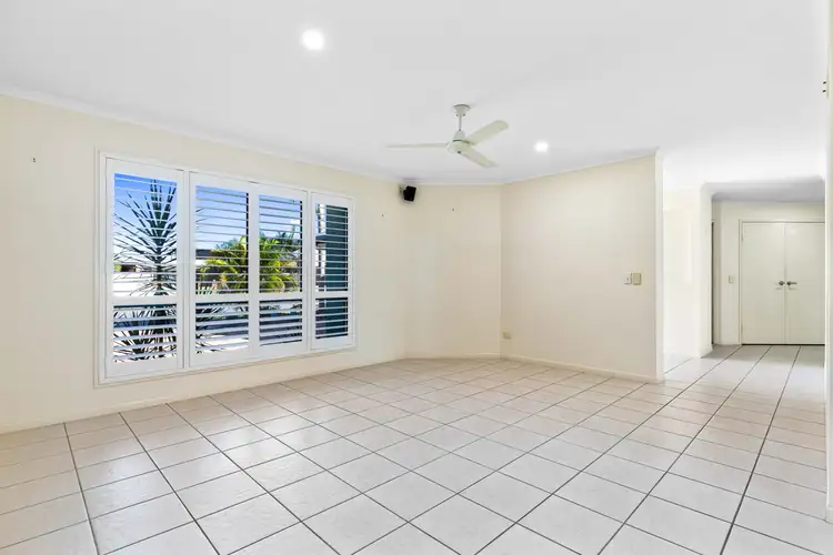 Third view of Homely house listing, 8 Stevens Close, Kawungan QLD 4655