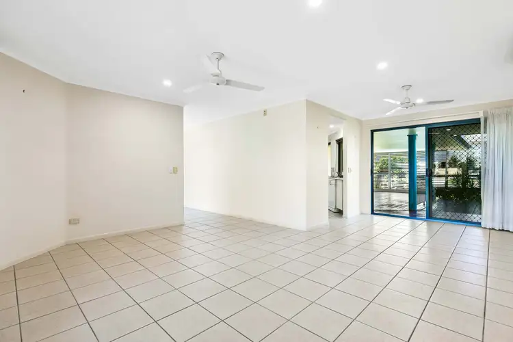 Fifth view of Homely house listing, 8 Stevens Close, Kawungan QLD 4655