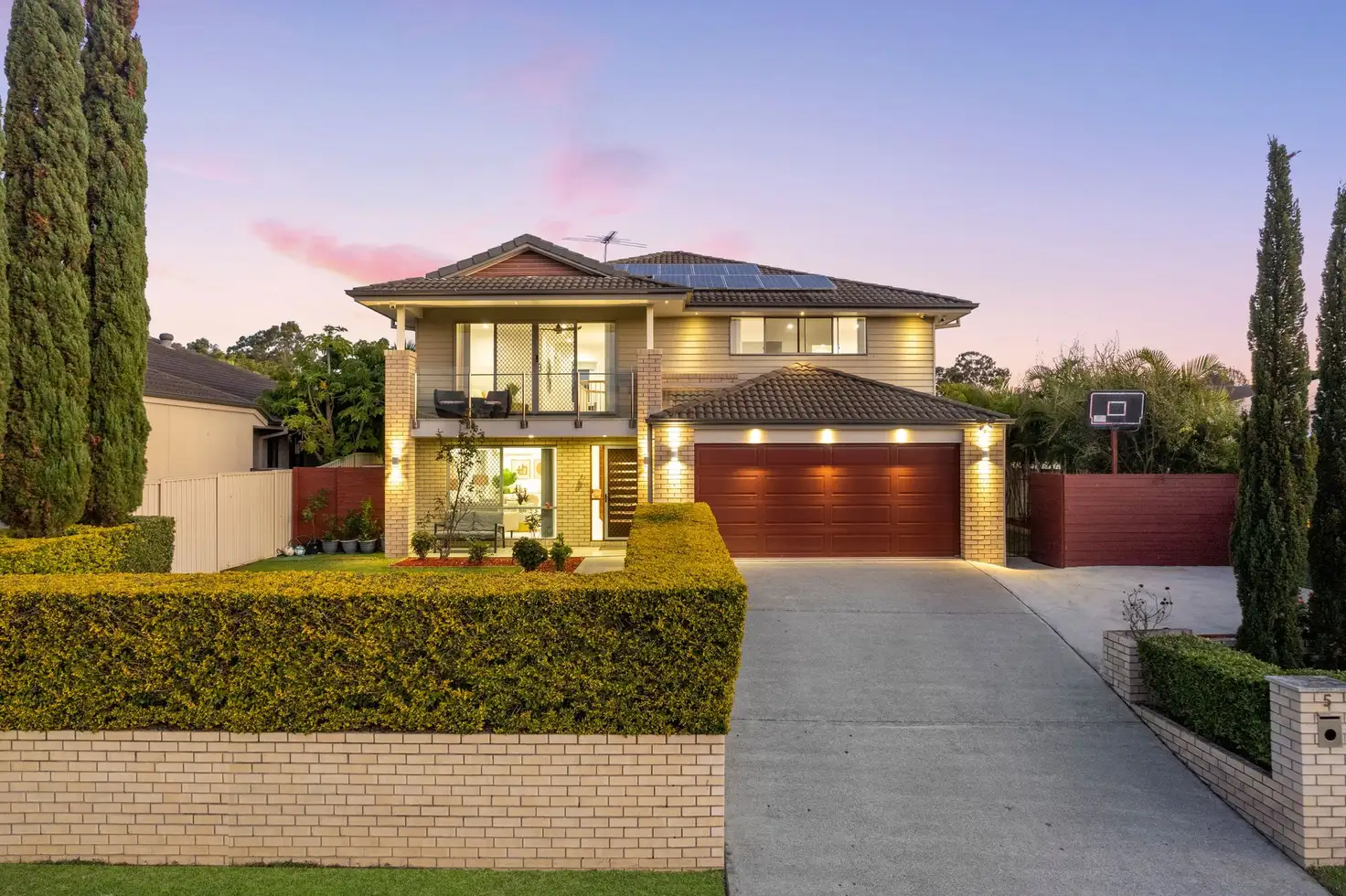 Main view of Homely house listing, 5 William Close, Doolandella QLD 4077