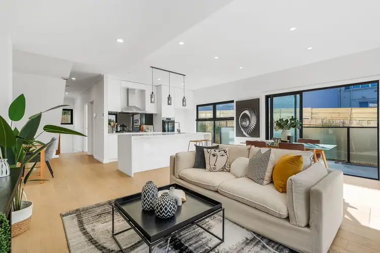 5/3 Lord Street, Doncaster East VIC 3109