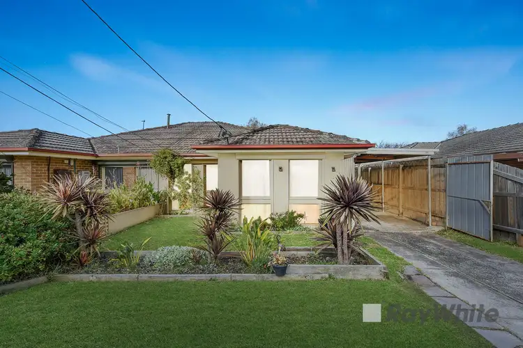 1/16 Third Avenue, Dandenong North VIC 3175