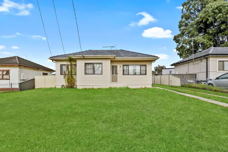 17 Malouf Street, Colyton NSW 2760
