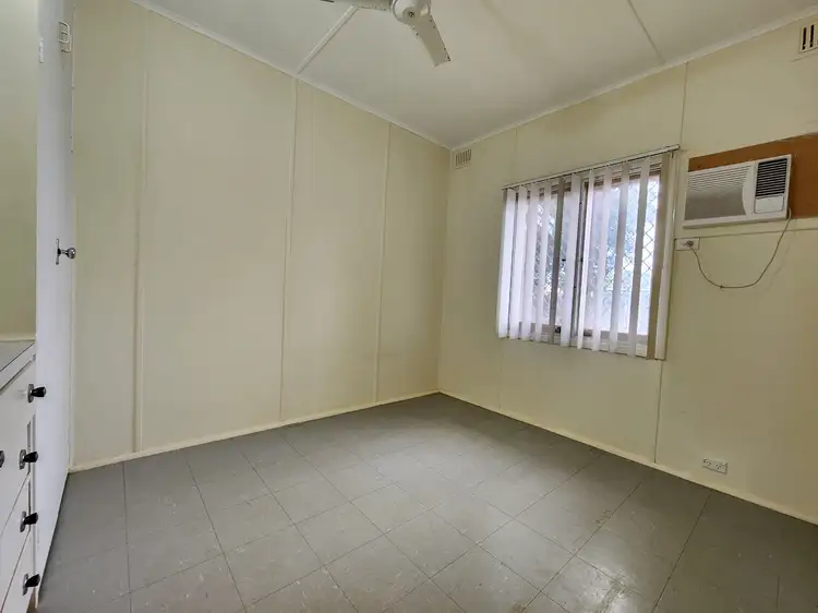 Sixth view of Homely semi-detached listing, 13A Morgan Way, Carnarvon WA 6701