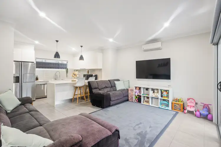 Fourth view of Homely townhouse listing, 1/40B Devonshire Crescent, Oak Flats NSW 2529