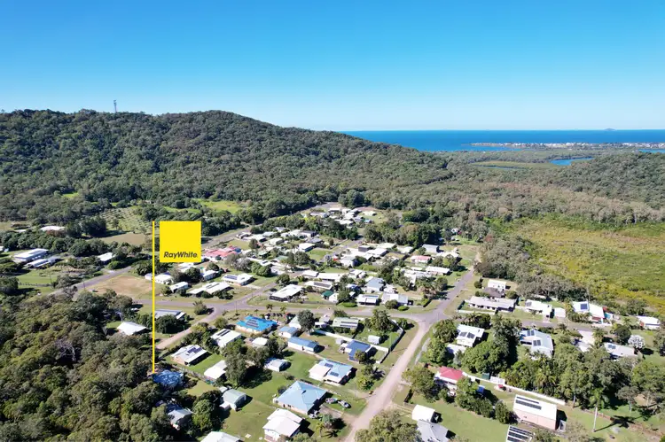 37 Kataryn Avenue, Grasstree Beach QLD 4740
