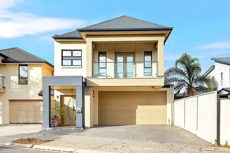 4 Victoria Parade, Mawson Lakes SA 5095