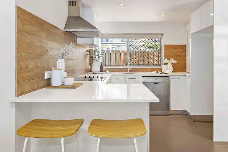Fourth view of Homely unit listing, 2/8 Alma Road, Clayfield QLD 4011