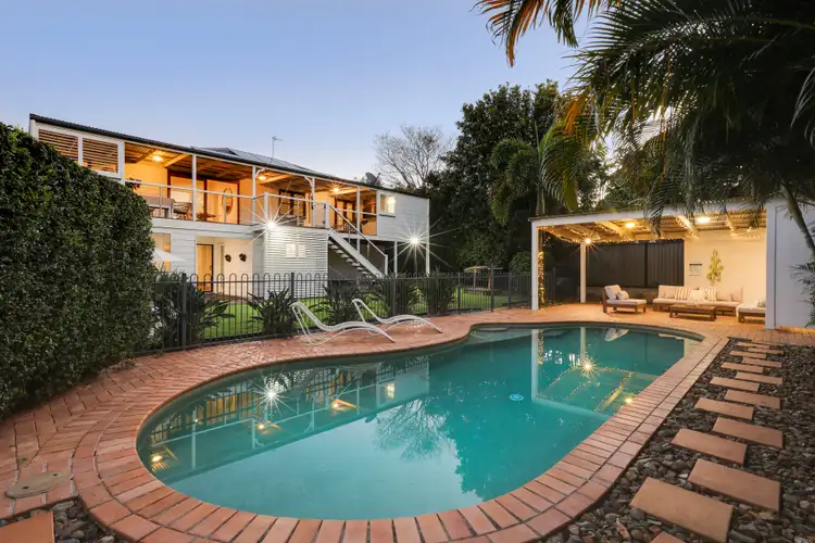 5 Third Avenue, Labrador QLD 4215