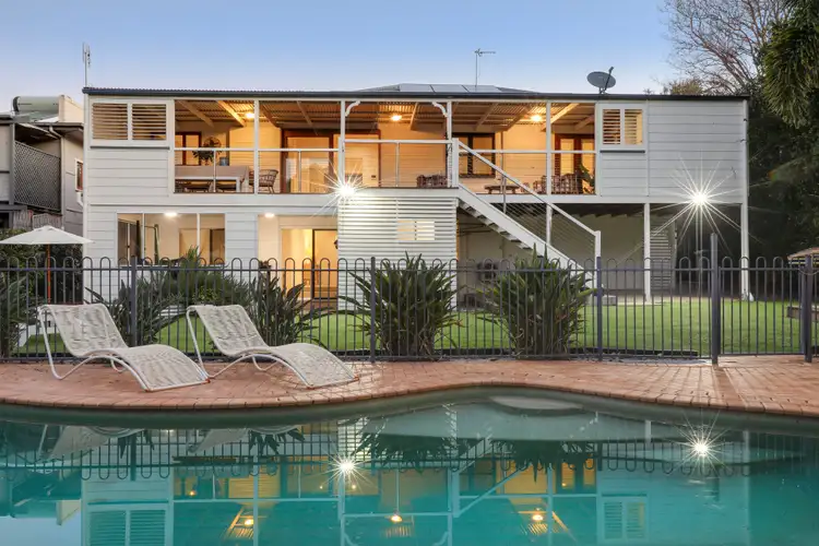 Second view of Homely house listing, 5 Third Avenue, Labrador QLD 4215