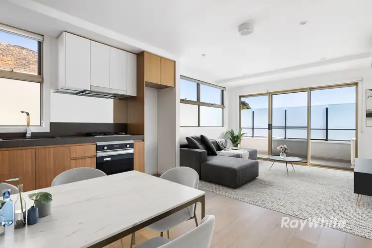 103/6 Kokaribb Road, Carnegie VIC 3163