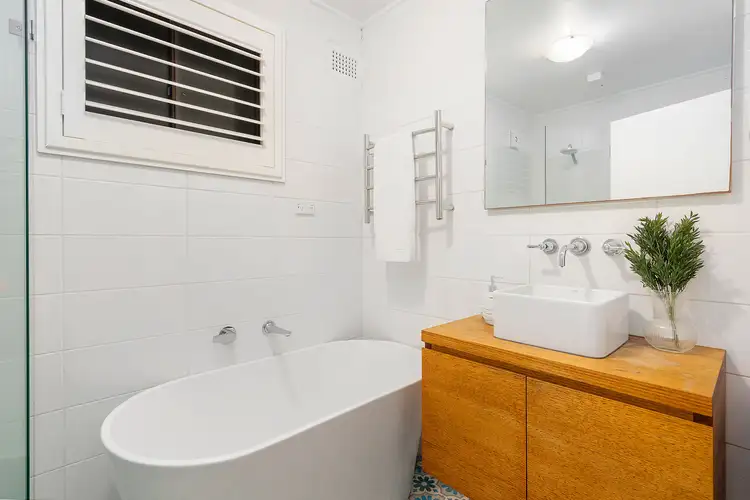 Fourth view of Homely unit listing, 2/42 Waine Street, Freshwater NSW 2096