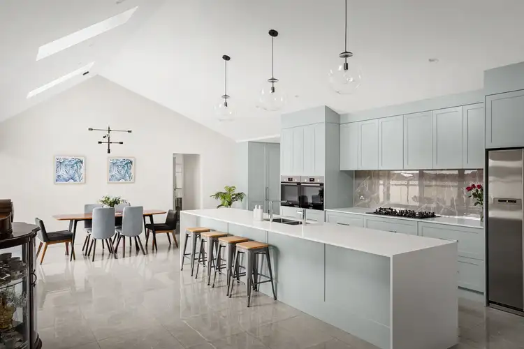 4 Whitefriars Way, Winston Hills NSW 2153
