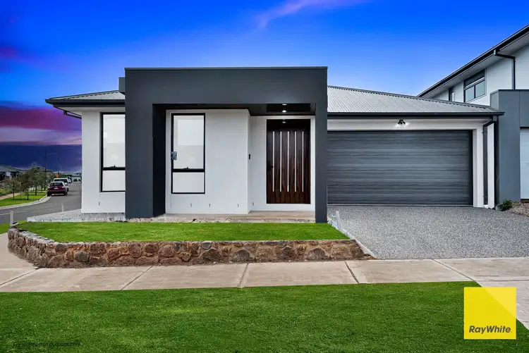 74 Highline Boulevard, Truganina VIC 3029