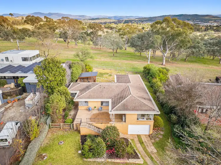 6 Reibey Place, Curtin ACT 2605