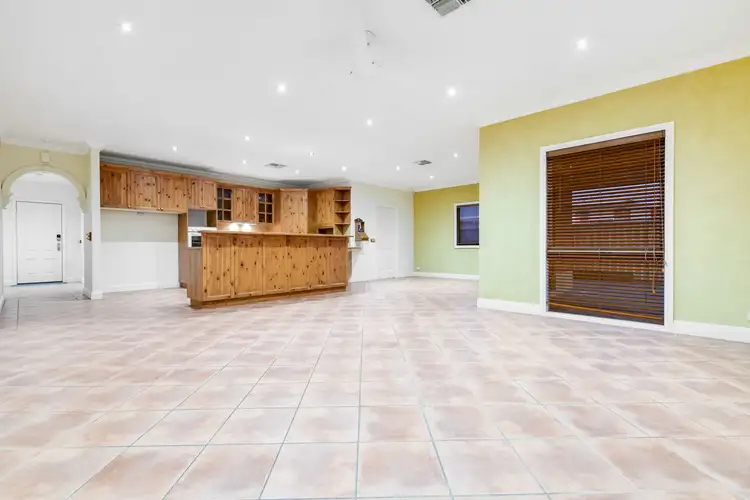 Sixth view of Homely house listing, 6 Jordan Avenue, Mildura VIC 3500