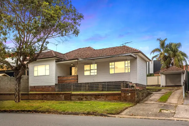 18 Erskine Street, Riverwood NSW 2210