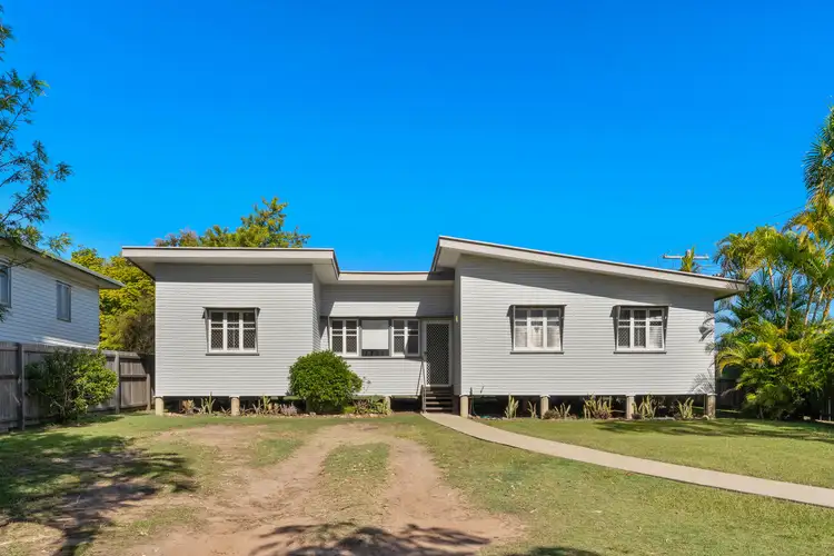 1 Andrew Street, Pialba QLD 4655