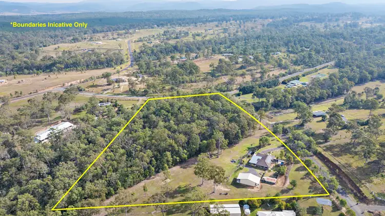 20 Essex Court, Mount Hallen QLD 4312