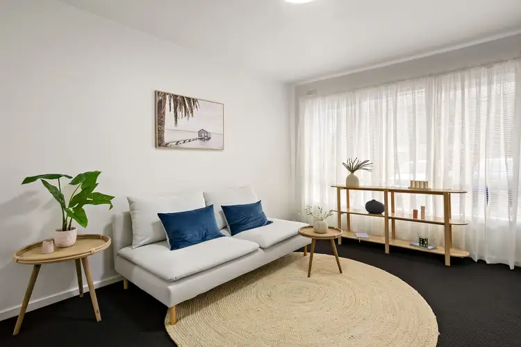 11 Maroona Road