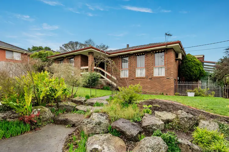 31 Bridges Avenue, Mooroolbark VIC 3138