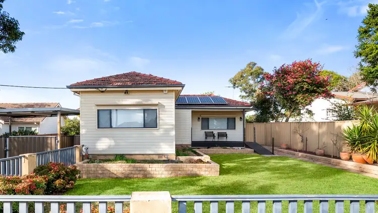 Second view of Homely house listing, 122 Waminda Avenue, Campbelltown NSW 2560