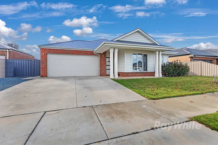 Second view of Homely house listing, 24 Lincoln Crescent, Echuca VIC 3564