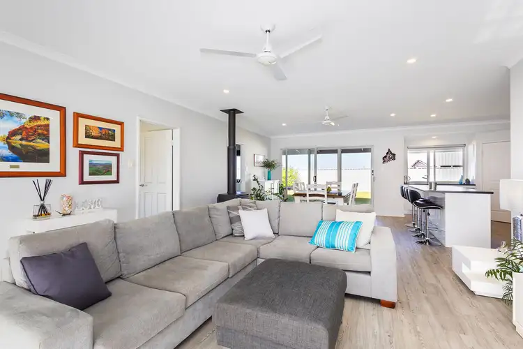 12 Kingfisher Drive, Lancelin WA 6044
