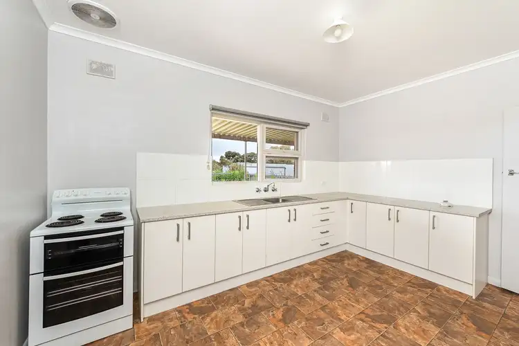 Fifth view of Homely house listing, 100 Old Princes Highway, Murray Bridge SA 5253