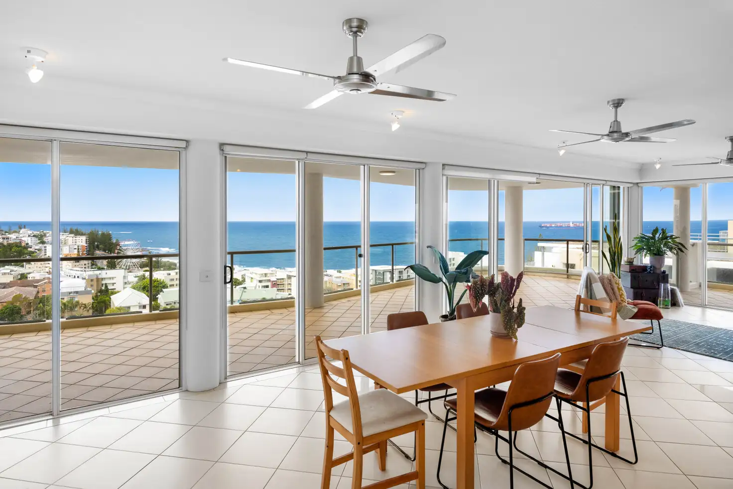 Main view of Homely unit listing, Unit 18/5 Canberra Terrace, Kings Beach QLD 4551