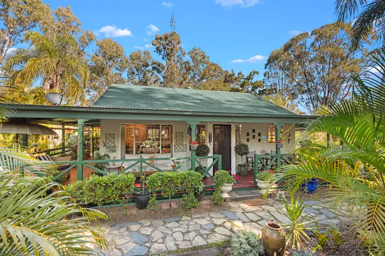 10 Duggan Road, The Palms QLD 4570