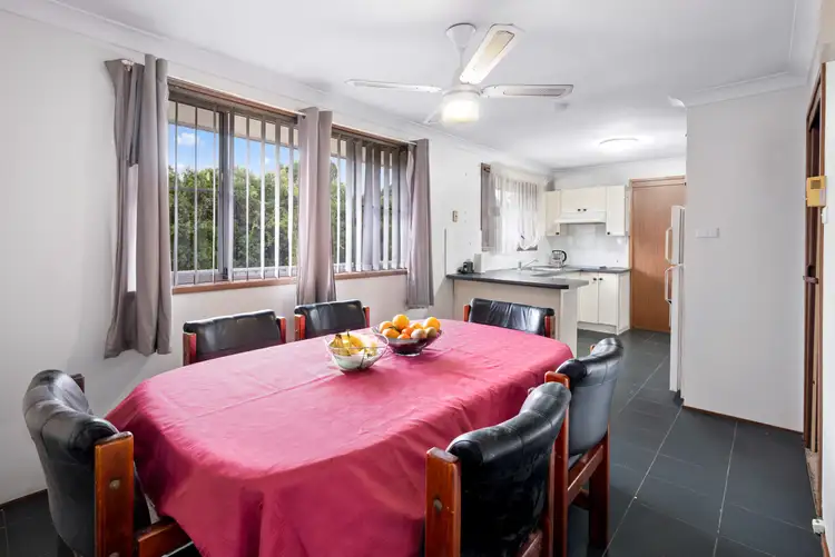 Fourth view of Homely villa listing, 3/2 Edward Street, Macquarie Fields NSW 2564