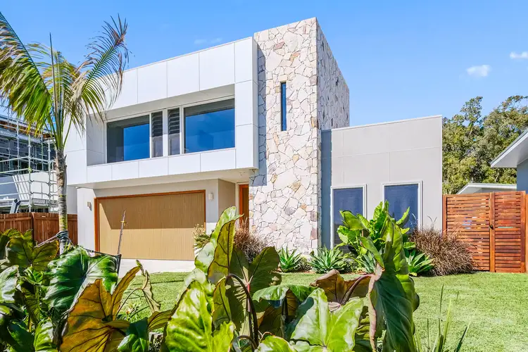 Second view of Homely house listing, 5 Karnang Drive, Boomerang Beach NSW 2428