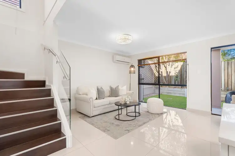 Second view of Homely townhouse listing, 20/1 Jaffa Crescent, Calamvale QLD 4116