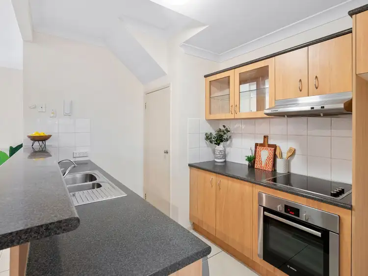 Fourth view of Homely townhouse listing, 9/11 Paragon Street, Yeronga QLD 4104