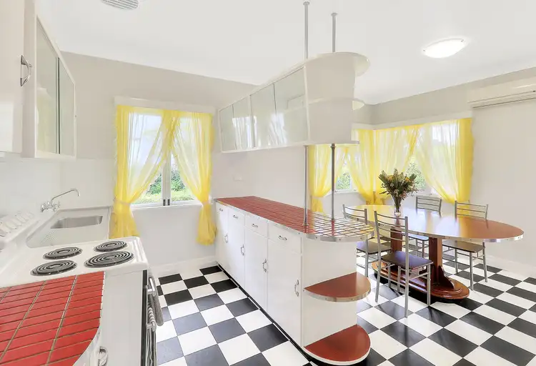 Fifth view of Homely house listing, 4 Mascar Street, Upper Mount Gravatt QLD 4122