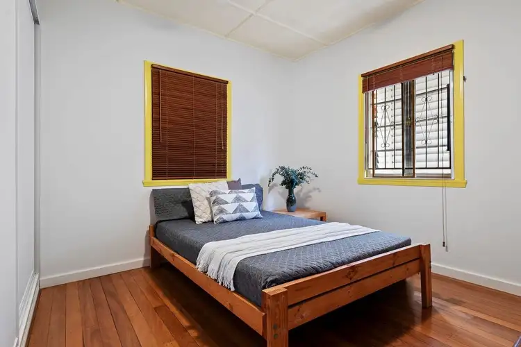 Sixth view of Homely house listing, 28 Clausen Street, Mount Gravatt East QLD 4122