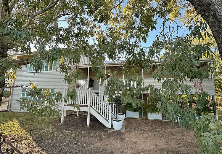 68-70 Yew Street, Barcaldine QLD 4725