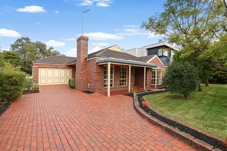 39 Howell Drive, Berwick VIC 3806