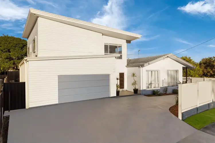 Second view of Homely house listing, 90 Wishart Road, Upper Mount Gravatt QLD 4122