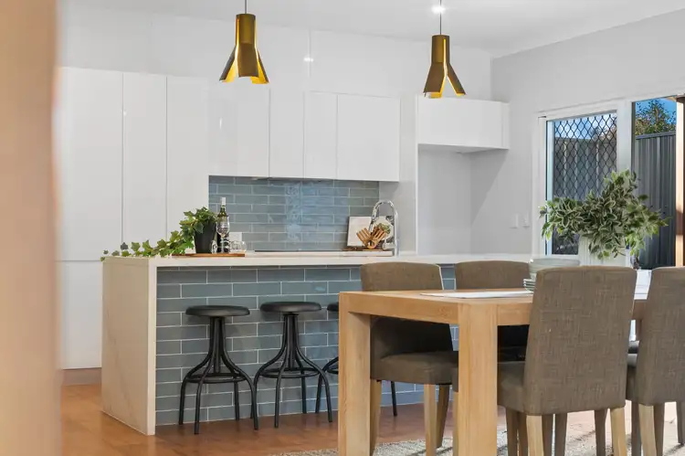 Sixth view of Homely house listing, 90 Wishart Road, Upper Mount Gravatt QLD 4122