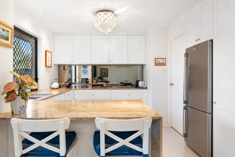Sixth view of Homely townhouse listing, 17/12 Mailey Street, Mansfield QLD 4122