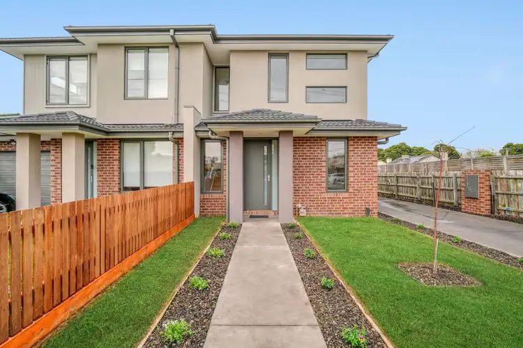 2/34 Crevelli Street, Reservoir VIC 3073
