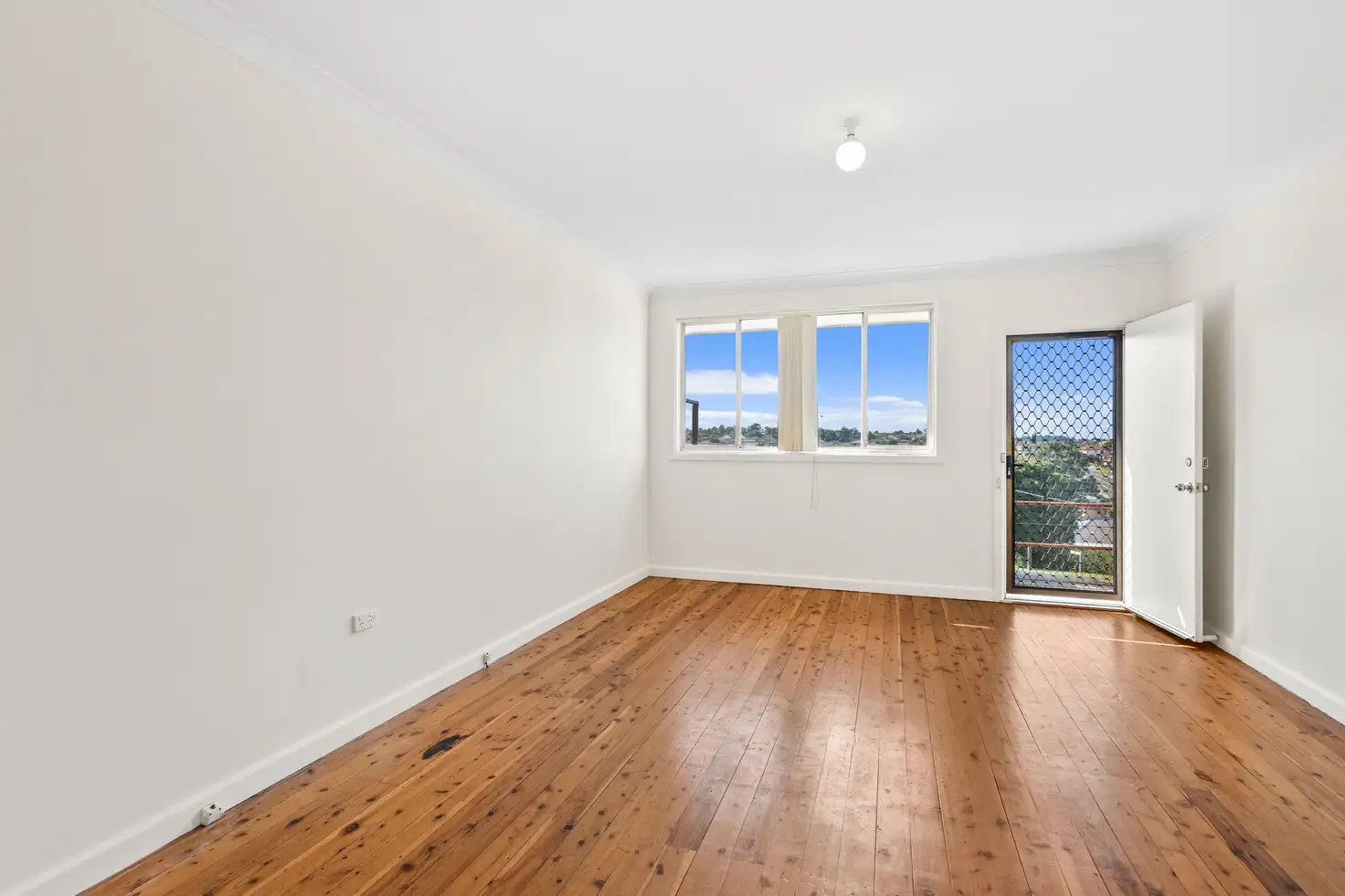 Main view of Homely house listing, 2/88 Barina Avenue, Lake Heights NSW 2502