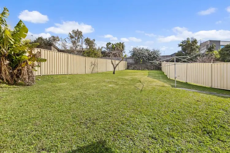 Fourth view of Homely house listing, 2/88 Barina Avenue, Lake Heights NSW 2502
