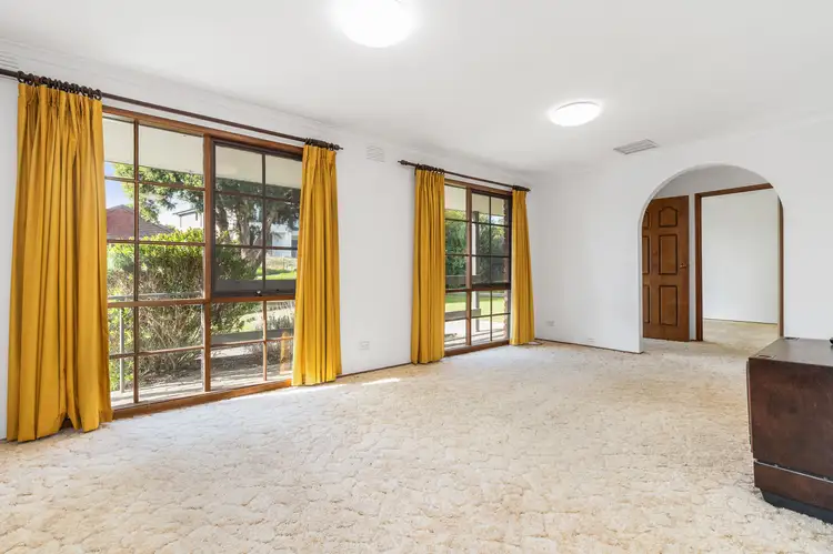 Second view of Homely house listing, 7 Liardet Crescent, Frankston VIC 3199
