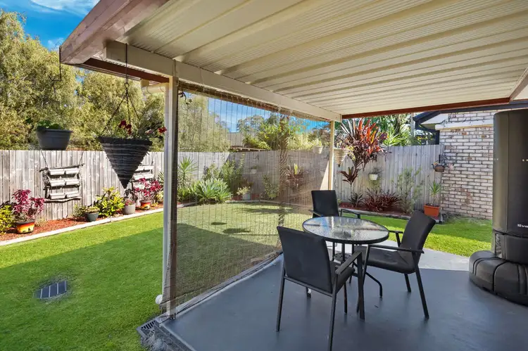 6 Lamington Place
