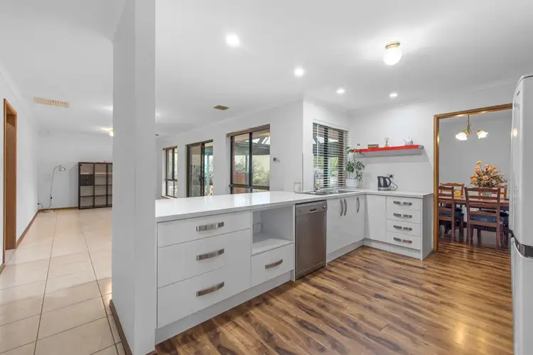 Sixth view of Homely house listing, 6 Fabian Court, Craigmore SA 5114