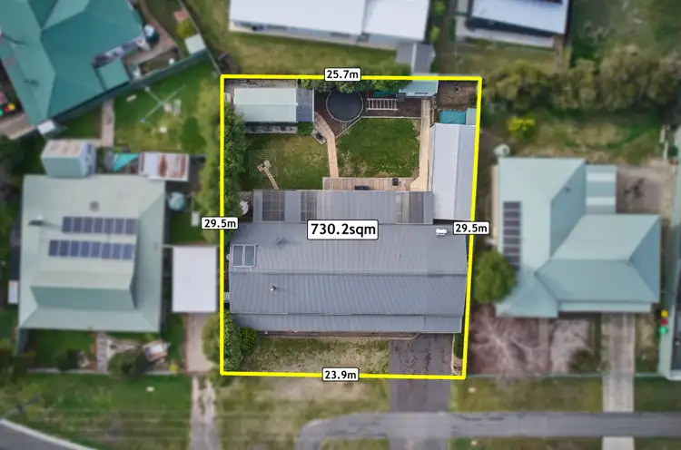 76 Ebden Street, Heathcote VIC 3523