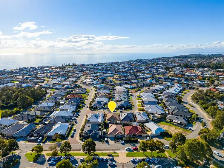 Second view of Homely house listing, 4 Senecio Way, Halls Head WA 6210