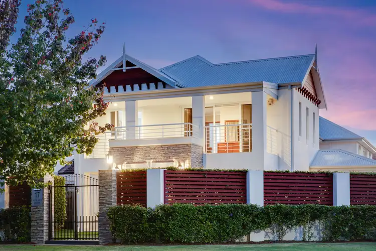 17 Water Crest Gardens, Gwelup WA 6018